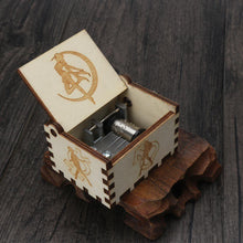 Load image into Gallery viewer, Hand Crank Wind Up Music Box