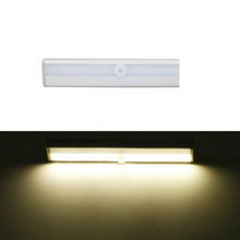 Load image into Gallery viewer, Battery Operated LED Closet Light Wireless Motion Sensor