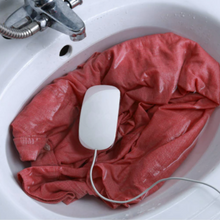 Load image into Gallery viewer, Small Handheld Clothes Washing Machine
