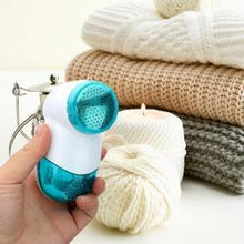 Load image into Gallery viewer, Ultra Lint Remover Fabric Shaver Electric Sweater Defuzzer
