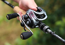 Load image into Gallery viewer, Premium Baitcaster Fisher Reel - Silver
