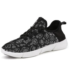 Load image into Gallery viewer, LED Light Up Glow Shoes
